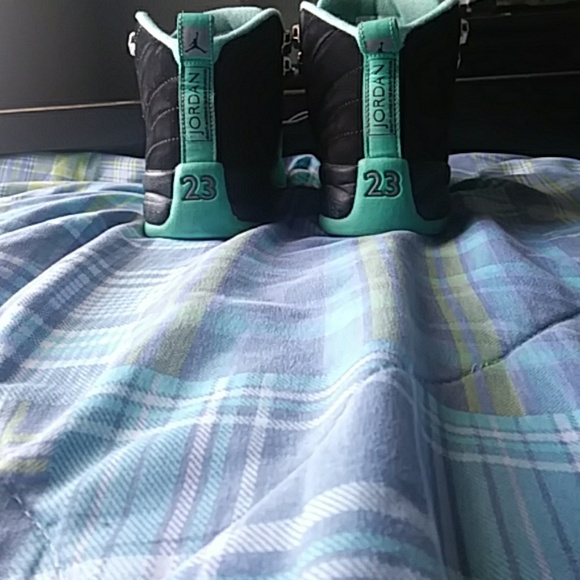 Jordan 12s - Picture 2 of 4
